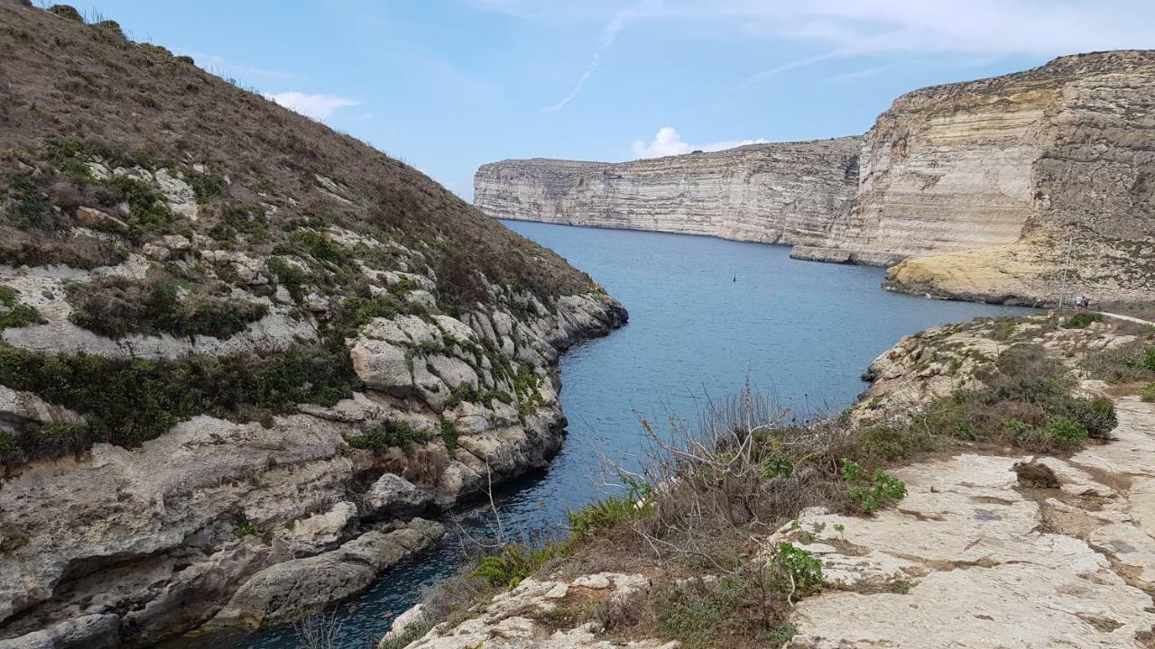 Palm Court Apartment Xlendi Exterior photo
